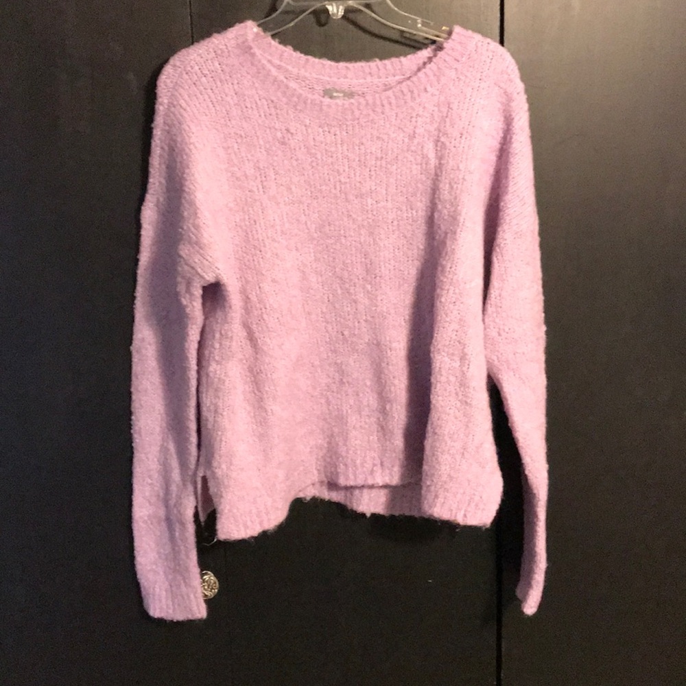 Fuzzy cropped lavender sweater